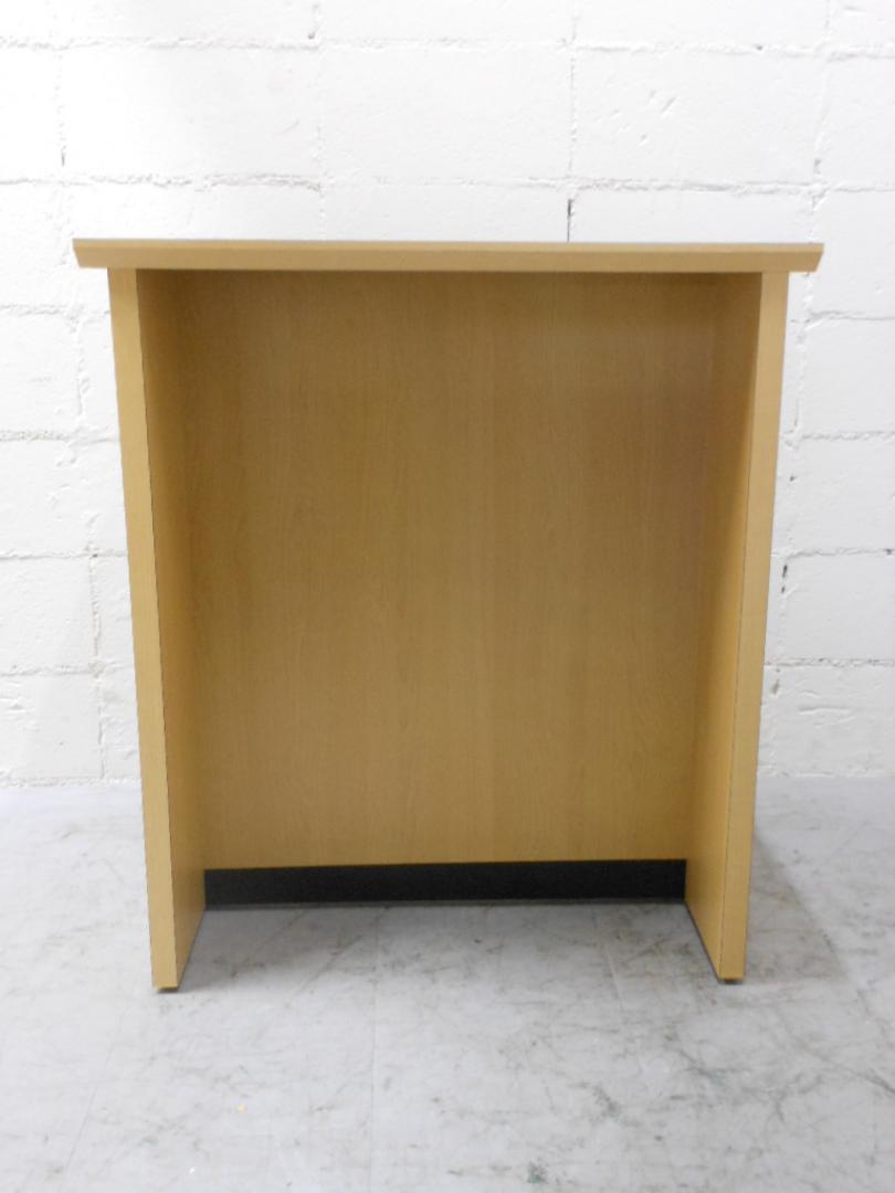 凹み注意！木製受付カウンター　とりあえずカウンターは置いときましょう！
                        
                                    中古
            