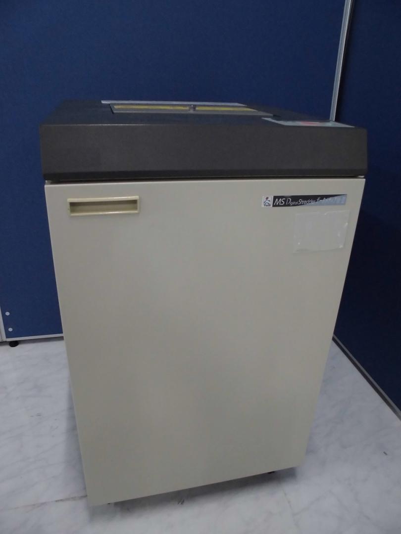 【祝！立川・八王子店オープン】業務用シュレッダー　データメディアM-3　CD,クレジットカート等も裁断可能！
                        
                                    中古
            