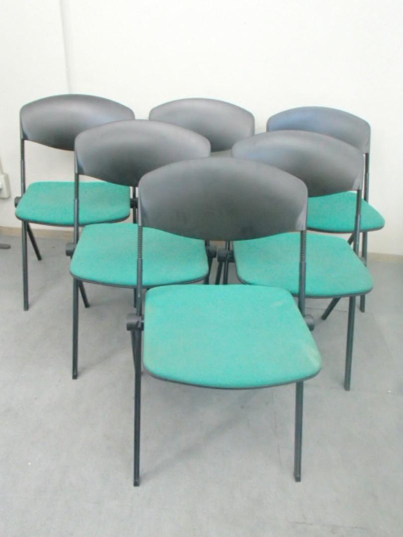 スタッキングチェアー｜スイス製｜重ねて収納｜6脚セット｜椅子
                        
                                    中古
            