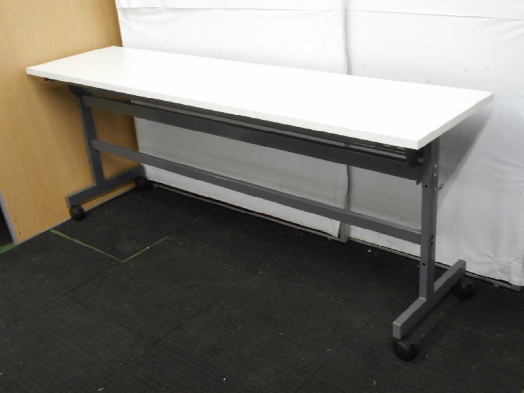 【9台入荷！状態良好】幅1800 奥行450　サイドスタックテーブル　フォールディングテーブル　ホワイト【中古オフィス家具　会議用テーブル】【ロット】
                        
                                    中古
            