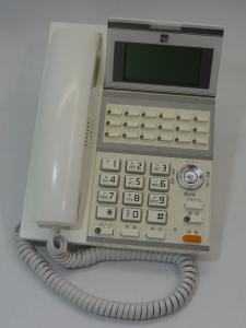 【SAXA】製　デザイン性が売りの【18ボタン標準電話機（白）】　大規模事務所の方におススメ　LT900に対応
