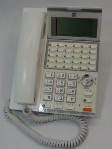 【SAXA】製　デザイン性が売りの【30ボタン標準電話機（白）】　大規模事務所の方におススメ　LT900に対応