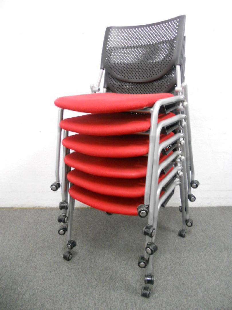 ■スタッキングチェア6脚セット ■キャスター付 ■レッド ■プロスタックシリーズ ■オカムラ okamura 岡村製作所 
                        プロスタック
                                    中古
            