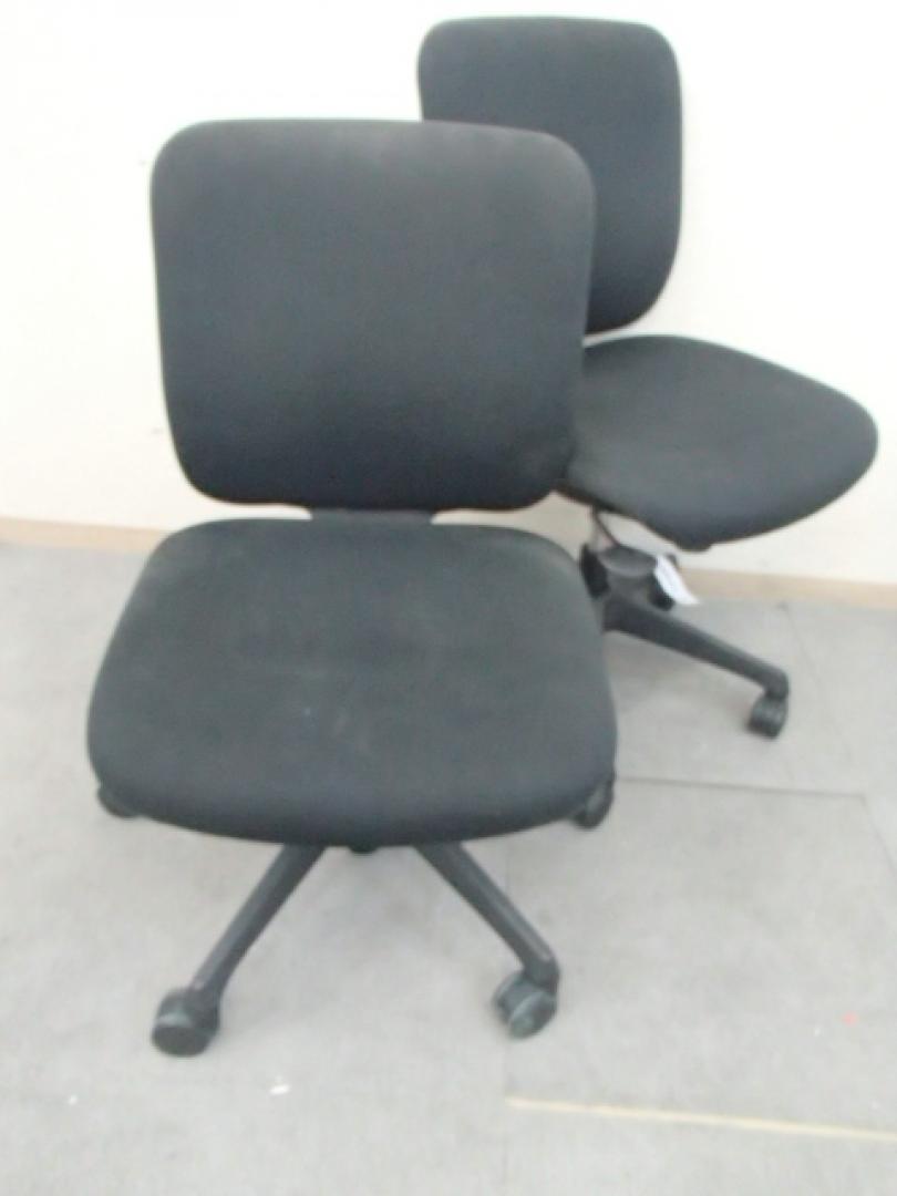 オフィスチェア｜肘無し｜事務椅子|2脚セット
                        CG-R
                                    中古
            