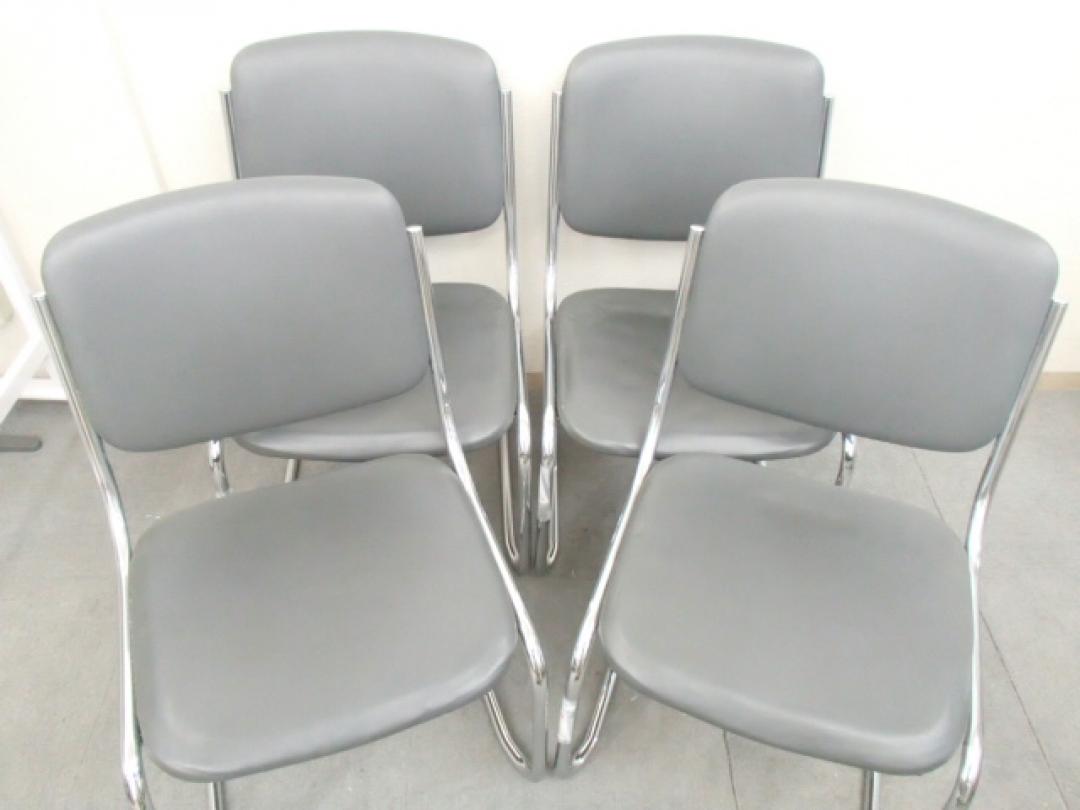 スタッキングチェア｜ビニール生地|4脚セット
                        
                                    中古
            