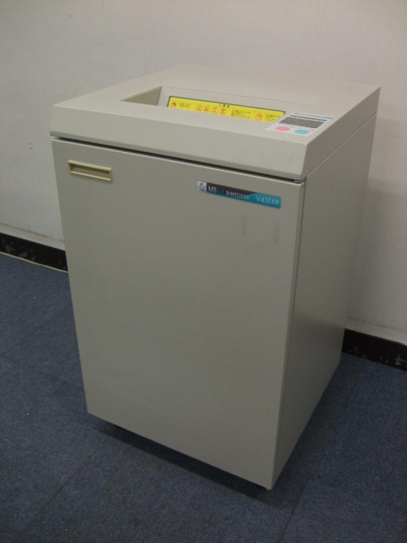 ワンカットクロス式のシュレッダーで音はやや大きめですが、価格重視の方にはおススメです！
                        
                                    中古
            