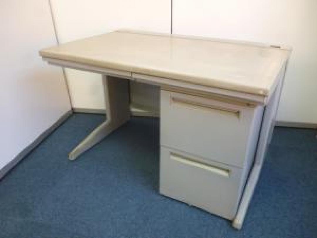 【ウチダ製】【平机+２段ワゴン】【横幅1100mm】【ニューグレー】お得なセットです！
                        
                                    中古
            