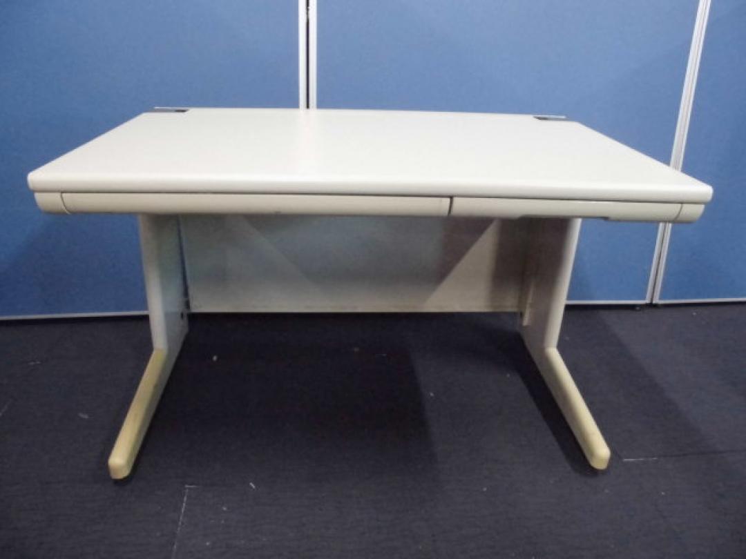 【見つけた方ラッキーです！】プラス製平机｜配線たっぷり収納デスク入荷しました！
                        
                                    中古
            