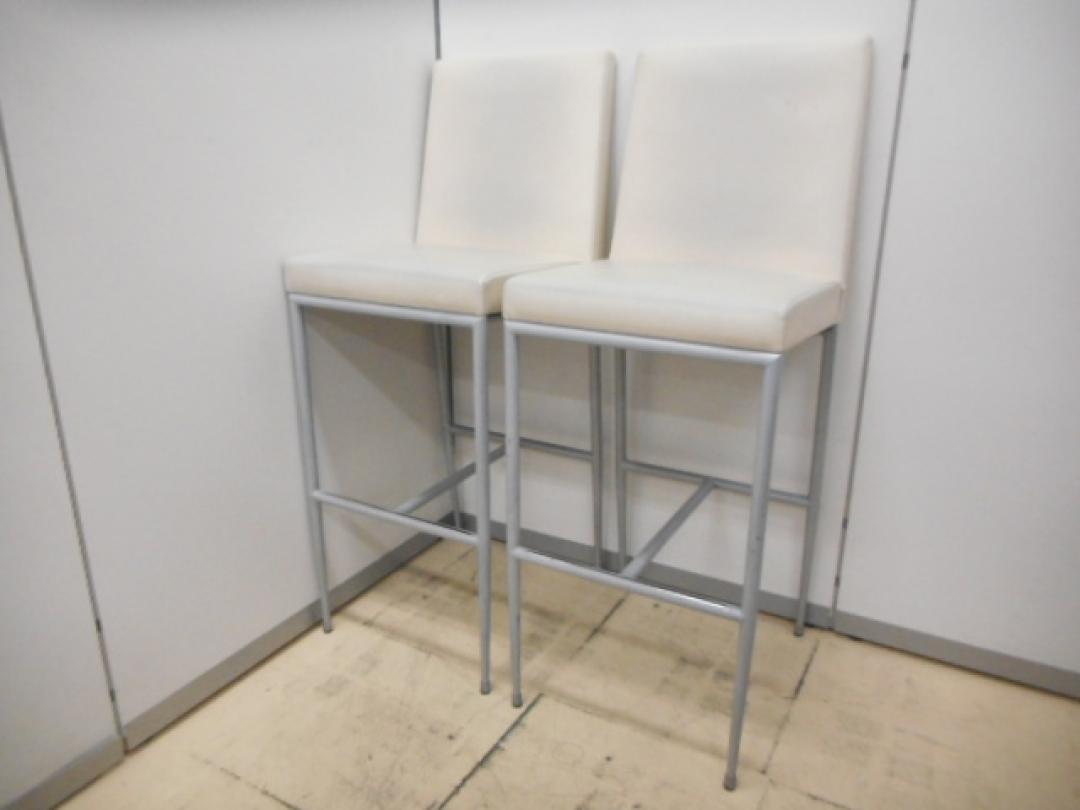 【2脚セット】カウンターチェア■ホワイト【おつとめ品】
                        
                                    中古
            