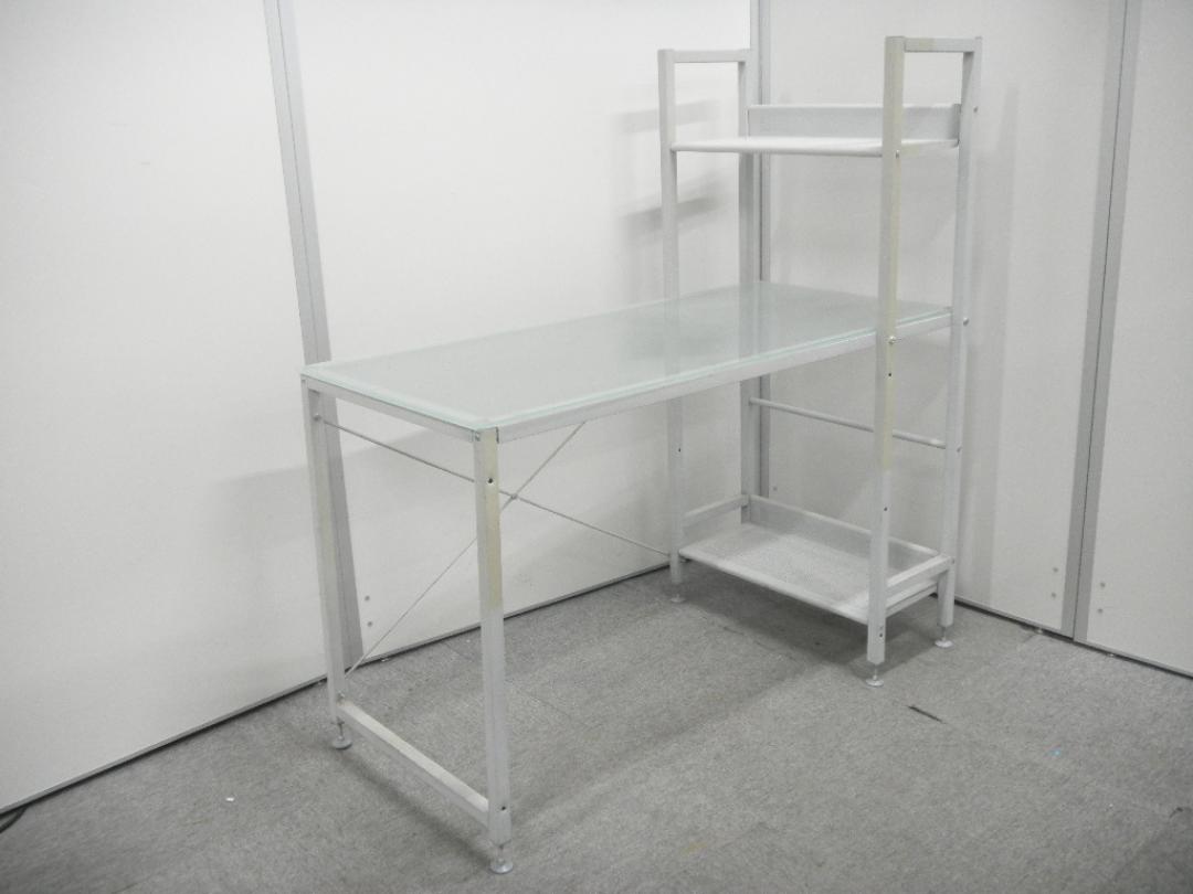 【おつとめ品】1台限定入荷！ガラスの天板で棚も数多くついております！【レア】
                        
                                    中古
            