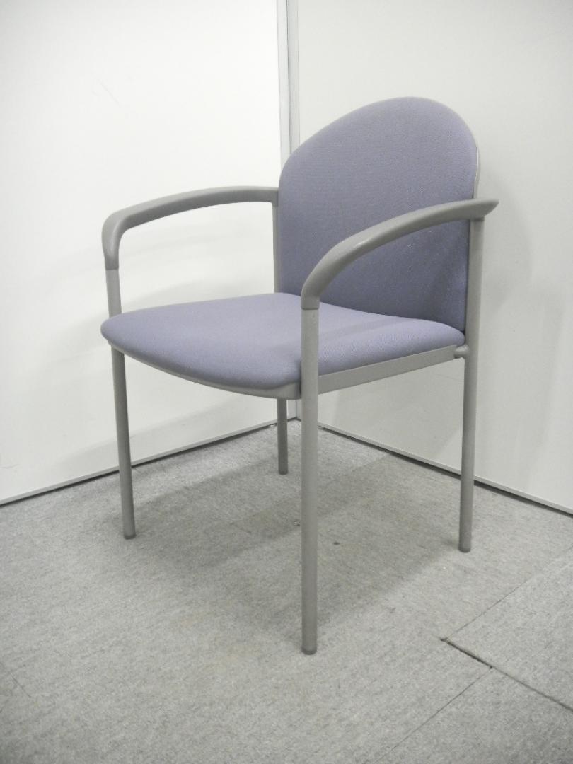 　【スタッキングチェア入荷いたしました】 【イトーキ製】【1脚限定！】
                        
                                    中古
            