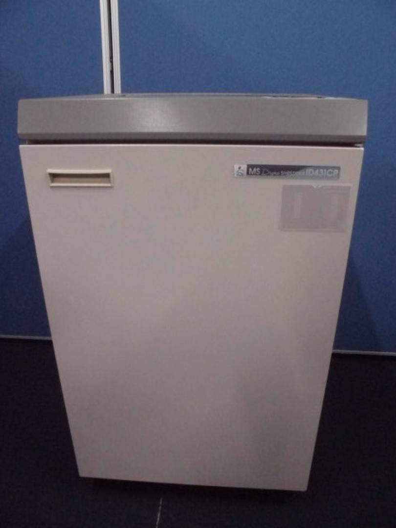 【コレお買い得！9万⇒￥69,800】同時裁断45枚｜動作良好◎｜MS ID431CP｜明光商会｜オフィスシュレッダー【A3対応】
                        MSD ID431CP
                                    中古
            