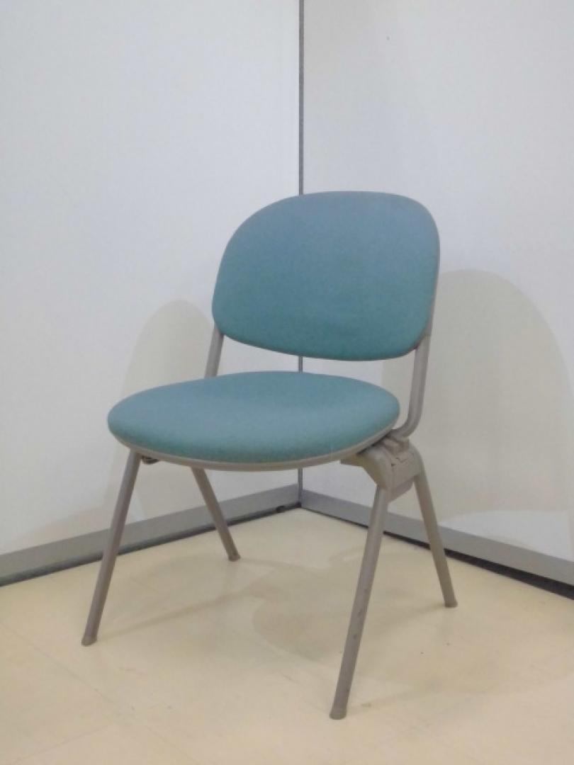 大量入荷!!国内メーカ製スタッキングチェア！会議用にどうぞ！
                        トーションライン
                                    中古
            