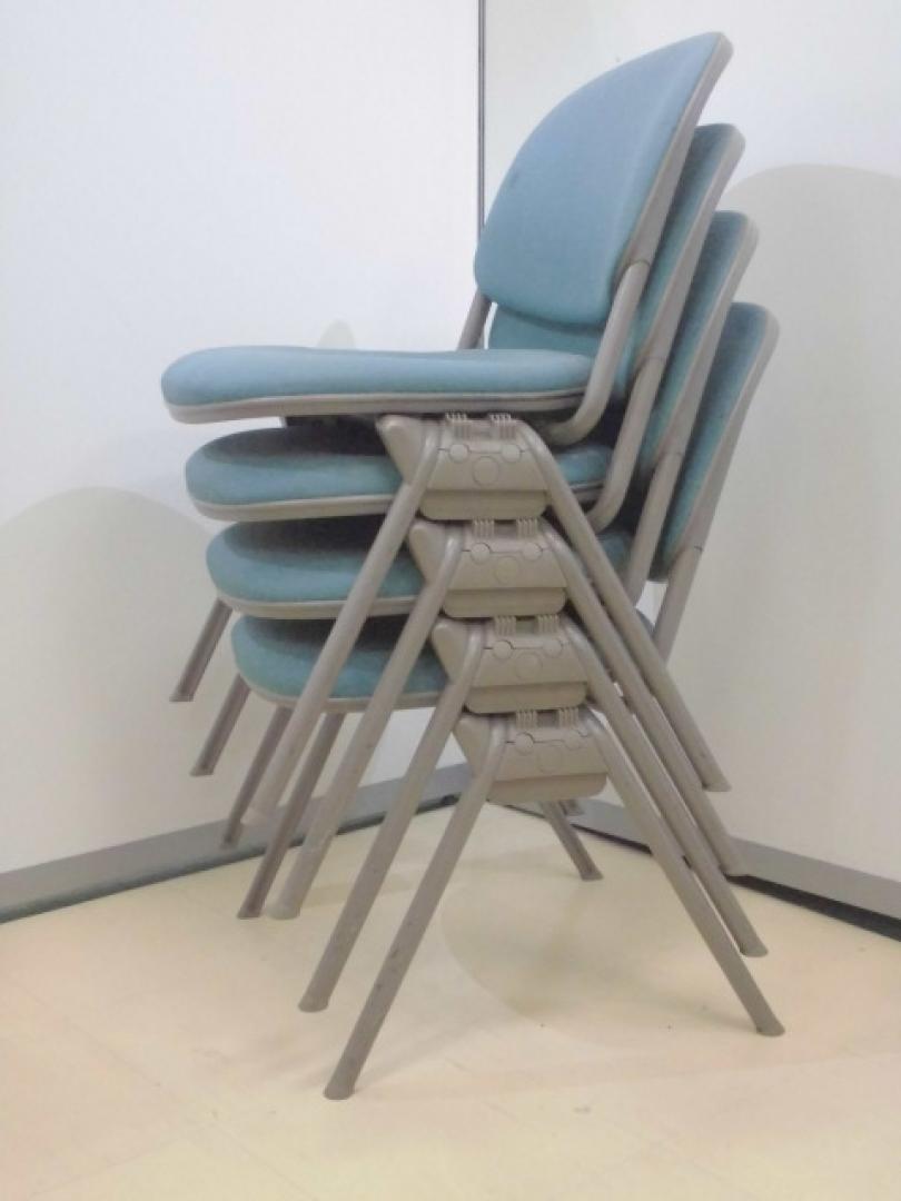 4脚セット！1脚ずつよりお得です!!
                        トーションライン
                                    中古
            