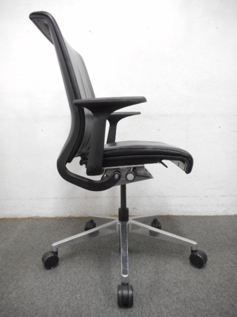 中古】シンクチェア（2014年以前モデル） THK-20201L Steelcase/スチールケース 肘付ハイバックチェア 128519 -  中古オフィス家具ならオフィスバスターズ