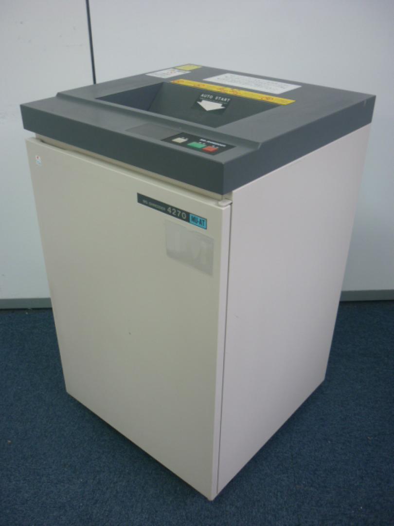 お買い得な業務用シュレッダーが入荷しました。ストレートカットの為格安です！
                        MS4290SU（ストレートカット）
                                    中古
            