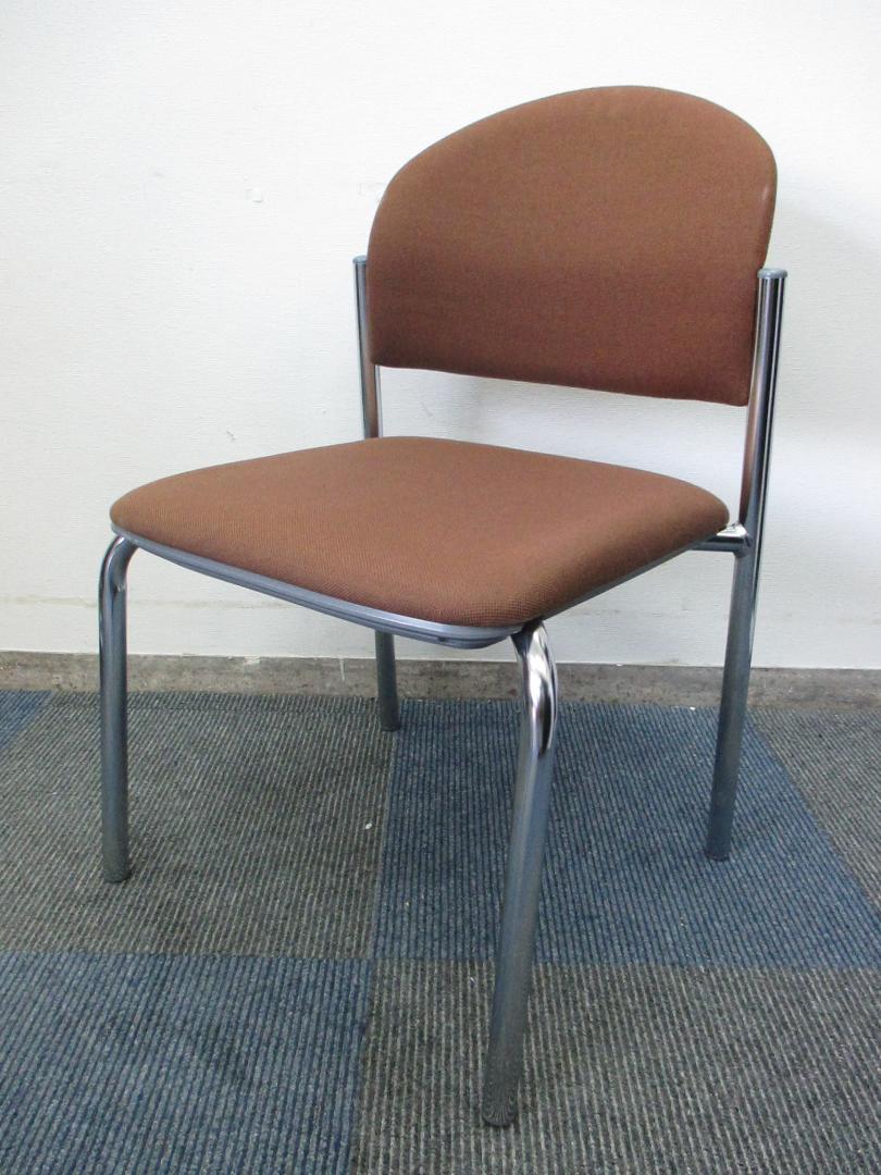 【18脚のロット商品】【布地】unknown製　スタックチェア【中古】【重ねて収納可能】
                        
                                    中古
            