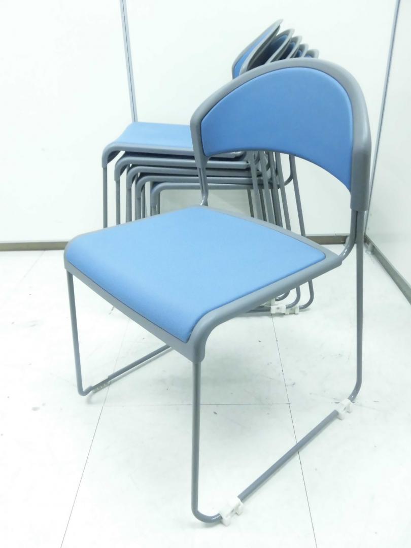 【1セット限定】ウチダ製スタッキングチェア6脚セット　必見です！！
                        
                                    中古
            