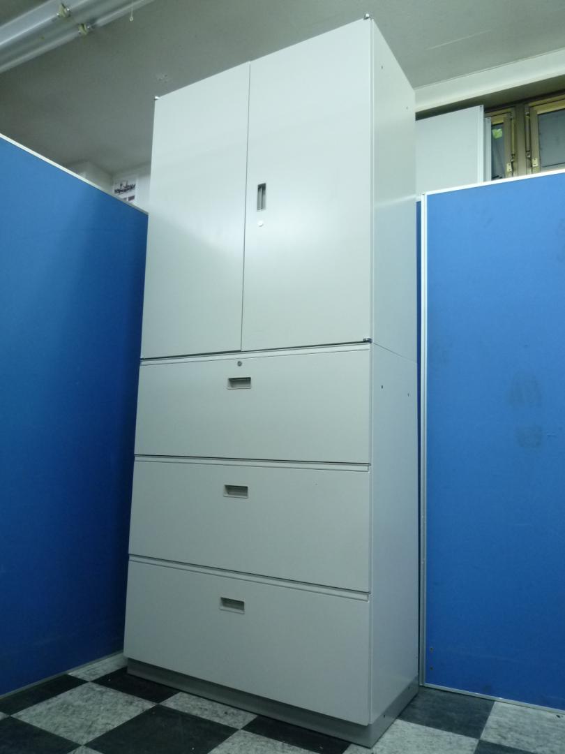 【７台入荷】オフィスの定番　■書庫セット（上：両開き+下：３段ラテラル）頑丈！シンライン（Thinline）シリーズ　■埼玉店の状態良好事務用品
                        シンライン　両開き＋3段ラテラルセット
                                    中古
            