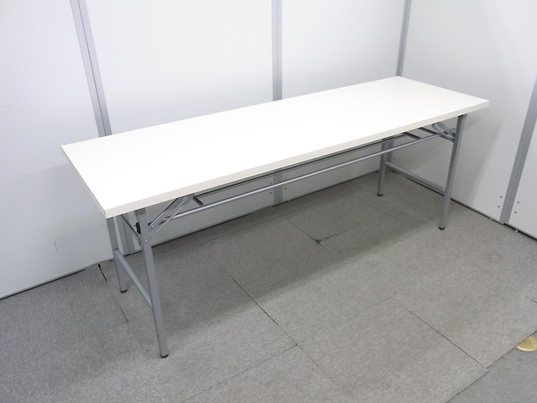 【中古】折りたたみテーブル■使用しない時は折りたたんで収納可能！■スペースの有効活用に！に！
                        
                                    中古
            