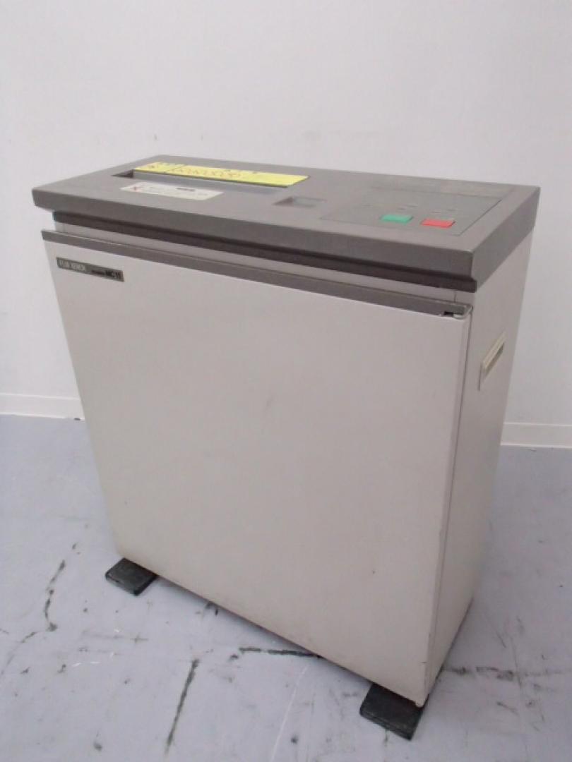 【祝！大阪・堺店オープン】｜シュレッダー｜機密性の高い書類なども細かい裁断であっという間に裁断します!
                        MC-11
                                    中古
            