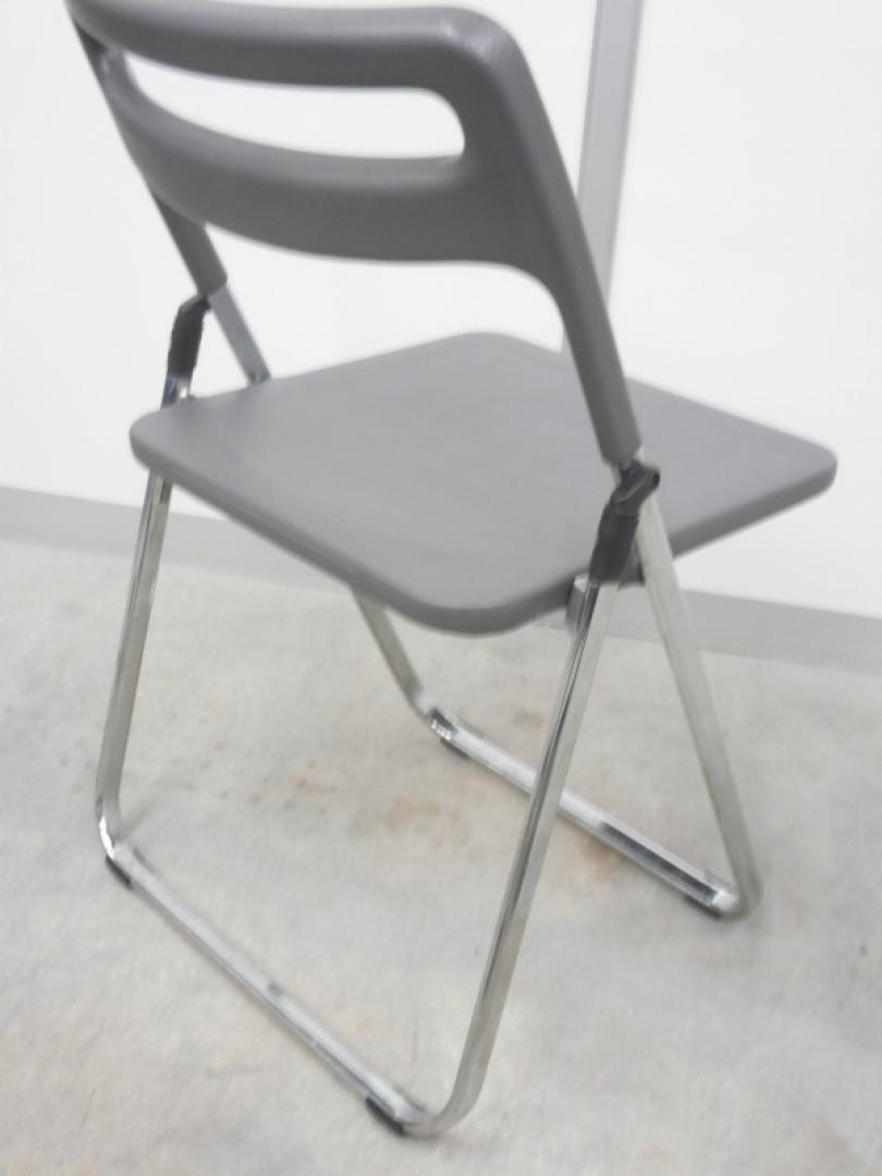 中古】 パイプイス・折りたたみ椅子 130831 - 中古オフィス家具なら