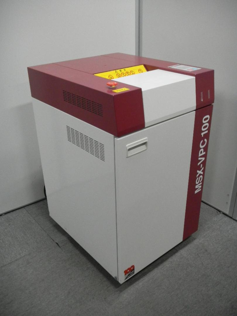 【大量裁断はお任せ】 【なんと裁断枚数100枚!】大容量　ハイパワーシュレッダー　MSX-VPC100【状態良好】
                        MSX－VPC100
                                    中古
            