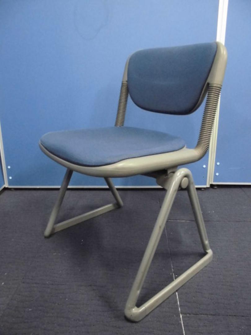 【お買い得！】まとめて入荷！ミーティングスペースなどにいかがでしょうか？【多少染み有り・・・】
                        バーテブラ
                                    中古
            