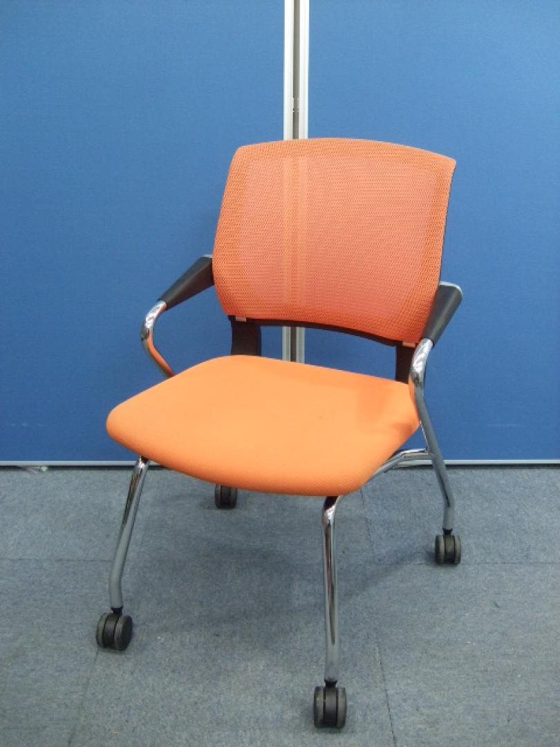 【オススメ】【高品質】中古だからこそ出来る、この品質でこの価格！状態も良好ですので、是非店頭でお確かめくださいませ！
                        サテリテ
                                    中古
            