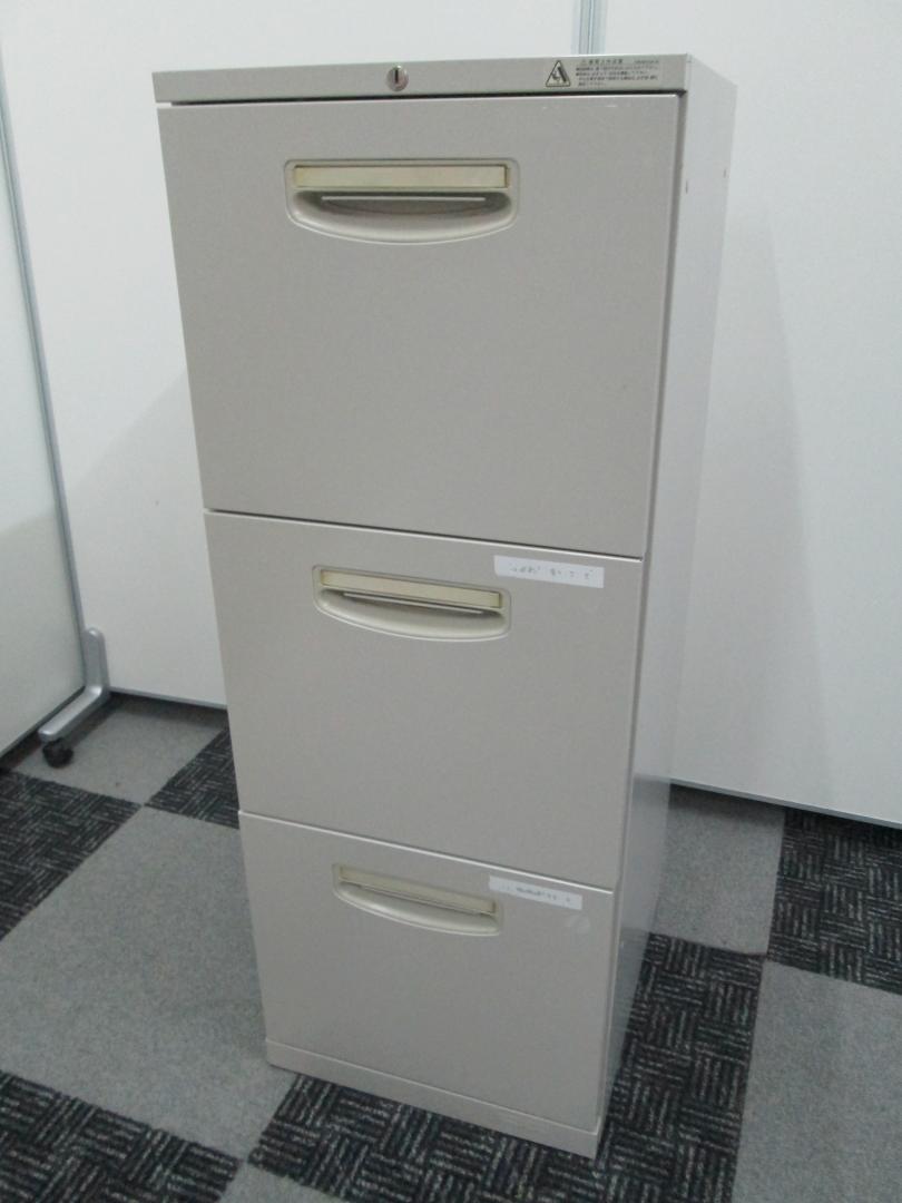 A４ファイルキャビネット　３段タイプ　オカムラ製
                        SA
                                    中古
            