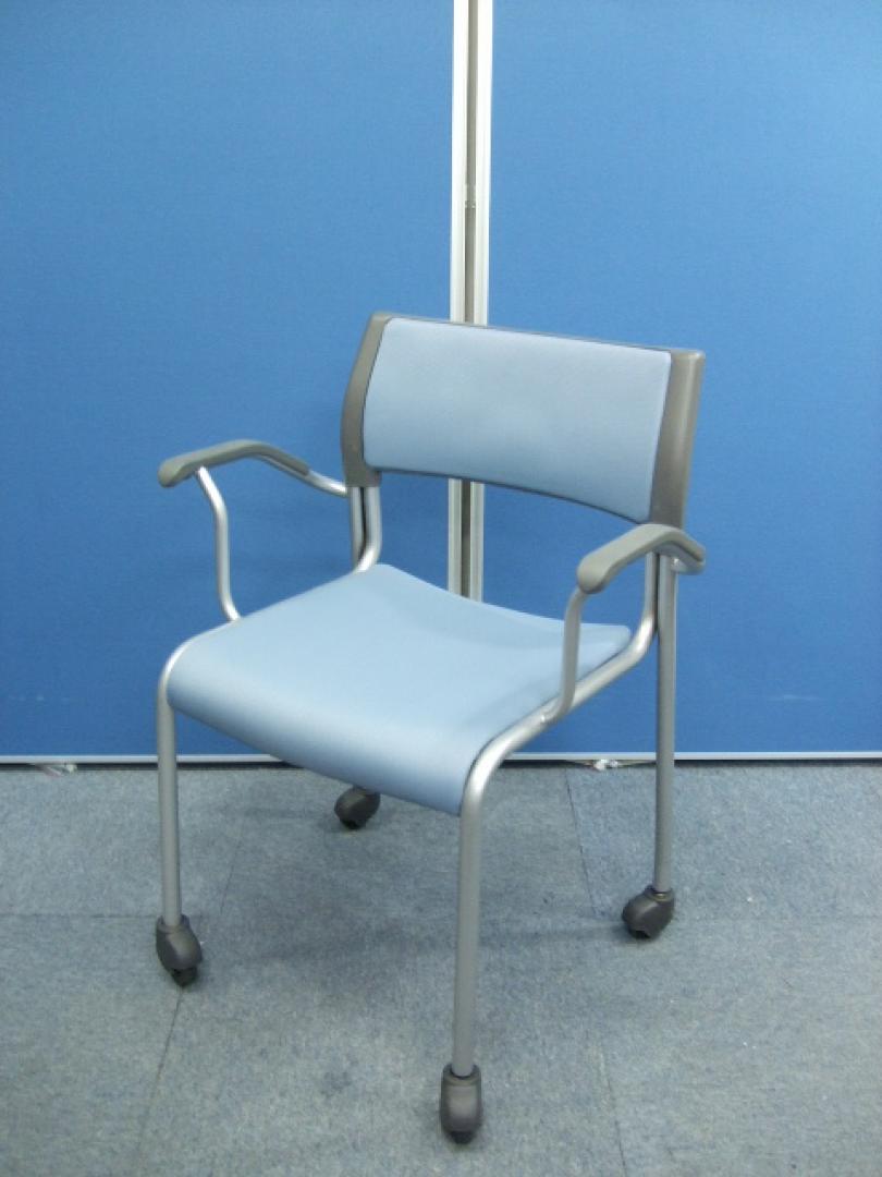 お得な2脚セット！ミーティングチェア！明るすぎず暗すぎないブルー！
                        CM320シリーズ
                                    中古
            