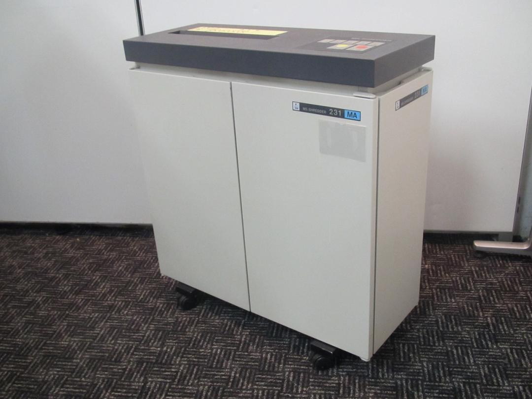 人気の薄型モデル
                        
                                    中古
            