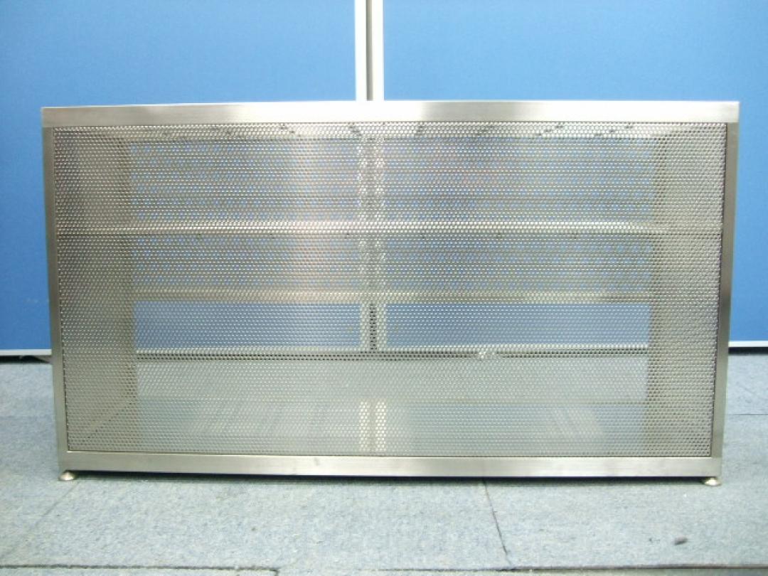 ST＆D・ステイド製レイニースタンド！このどっしりとした重厚感は傘立てを超えた存在感！
                        ST&D
                                    中古
            