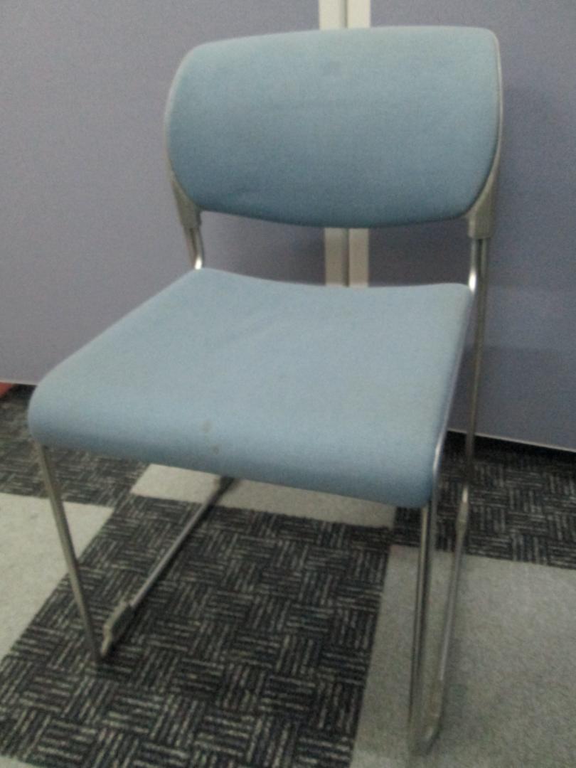 【おつとめ品】汚れ・シミ有りですが問題なくご使用いただけます。通常価格3000円→2000円
                        
                                    中古
            