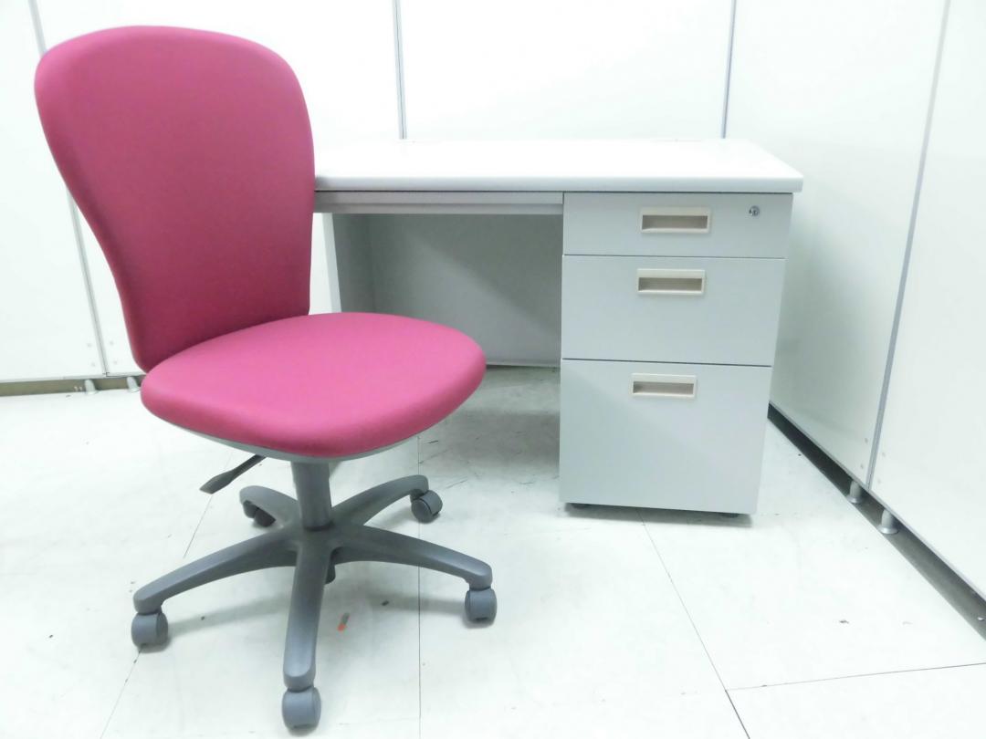 【多数在庫】新品イノウエ製片袖デスク＋中古コクヨ製オフィスチェアの夢のコラボレーションセット！！
                        デスク：井上金庫　チェア：コクヨ製レグノチェア
                                    中古
            