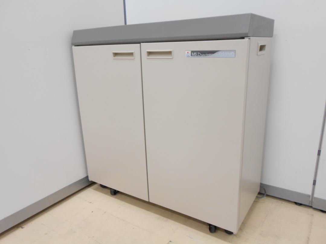 明光商会製｜シュレッダー｜業務用｜スパイラルカット方式
                        
                                    中古
            