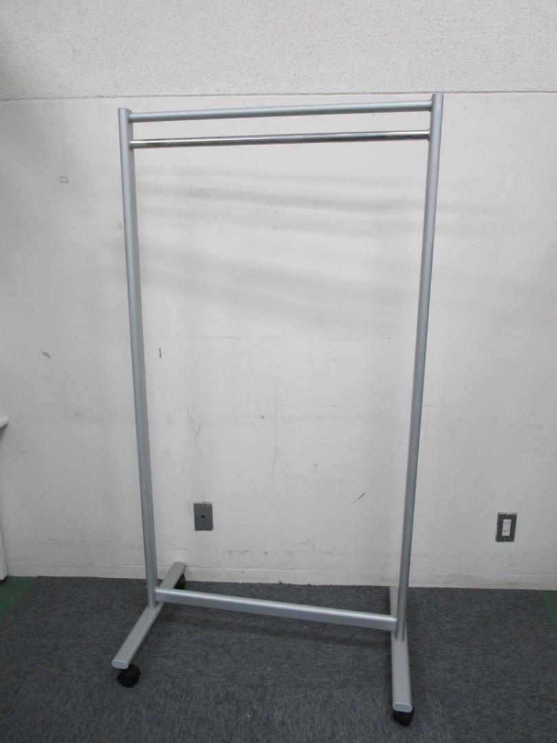 【キャスター付コートハンガー】
                        
                                    中古
            