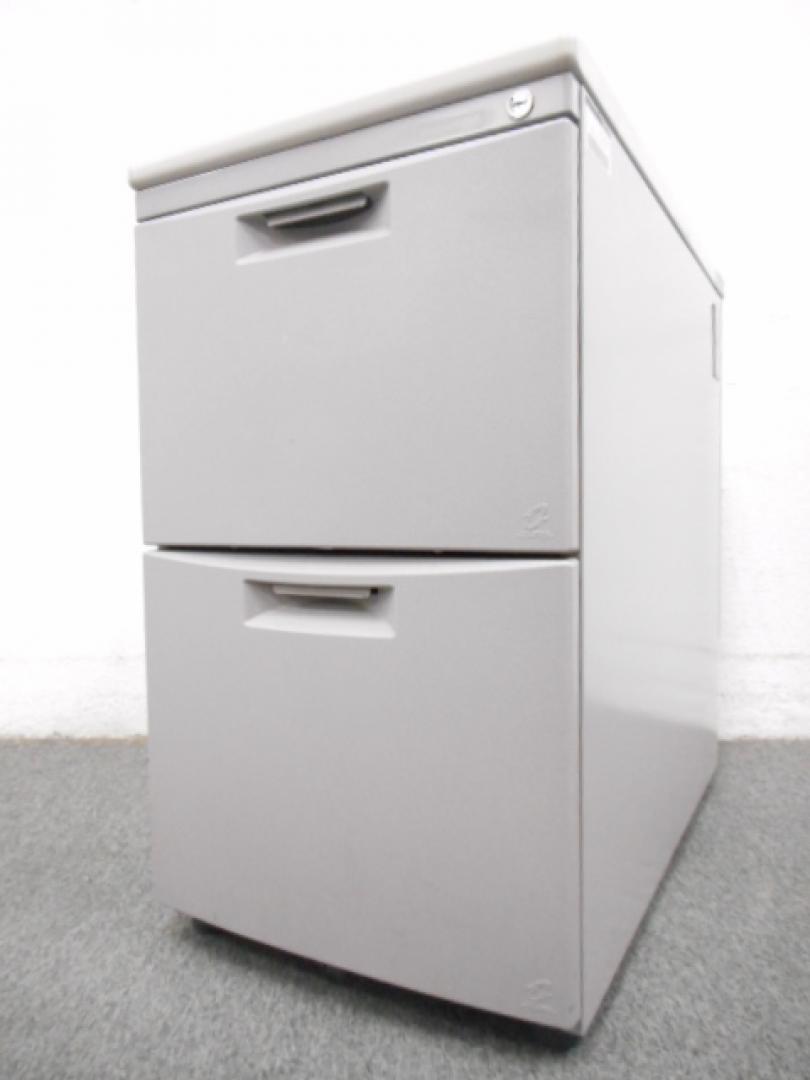 ■イトーキ　脇机2段　■【ITOKI】CZYシリーズ　■デスクサイドキャビネット
                        CZYシリーズ
                                    中古
            