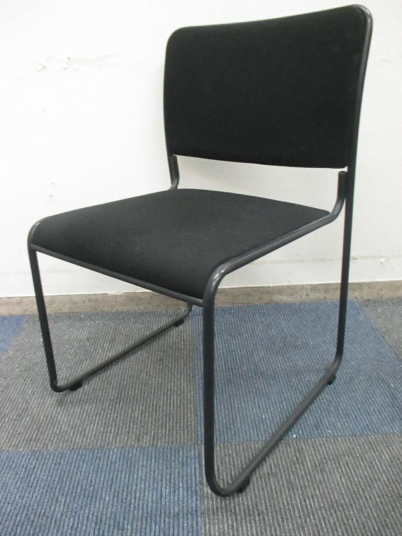 【重ねて収納可能】unknown製　スタックチェア【中古】
                        
                                    中古
            