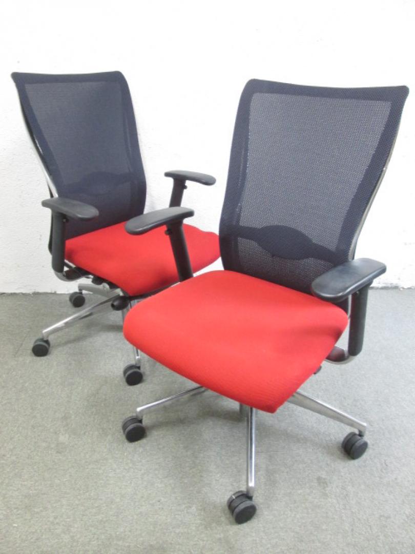 【通常価格の10％OFF！】コクヨ製【フォスターシリーズ】　オフィスチェア肘付タイプ【お得な2脚セット商品です】	
                        フォスター
                                    中古
            