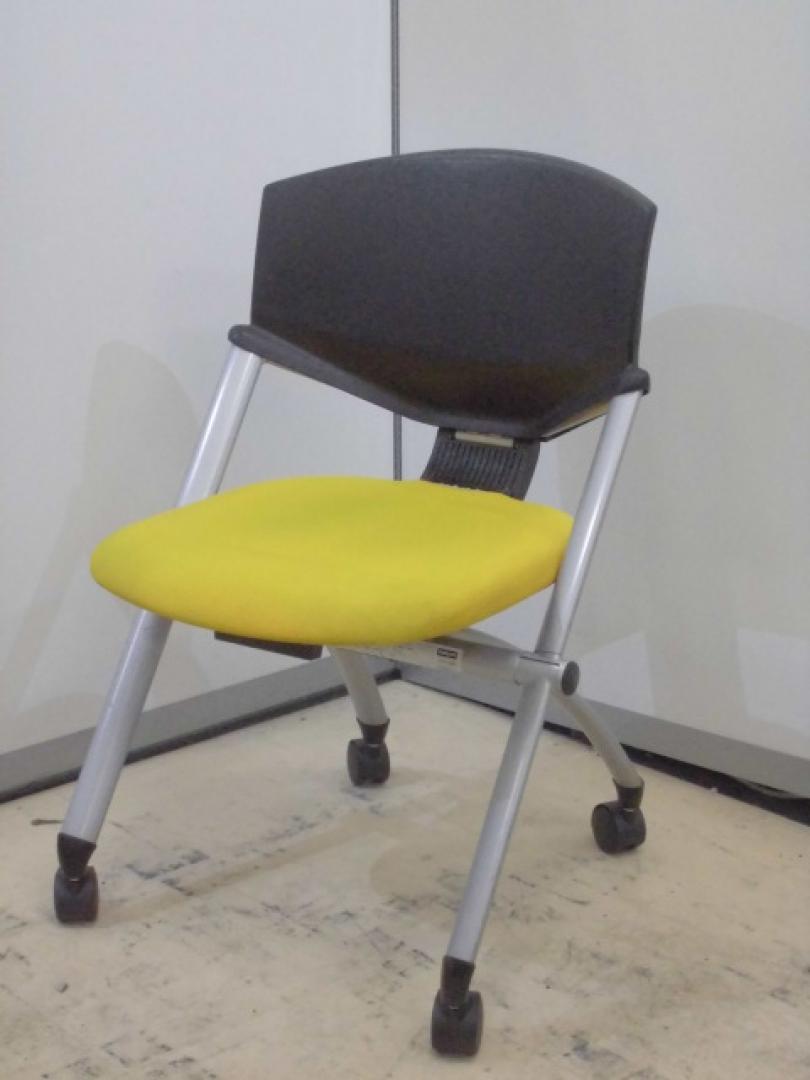 コクヨ製ミーティングチェア！
                        
                                    中古
            