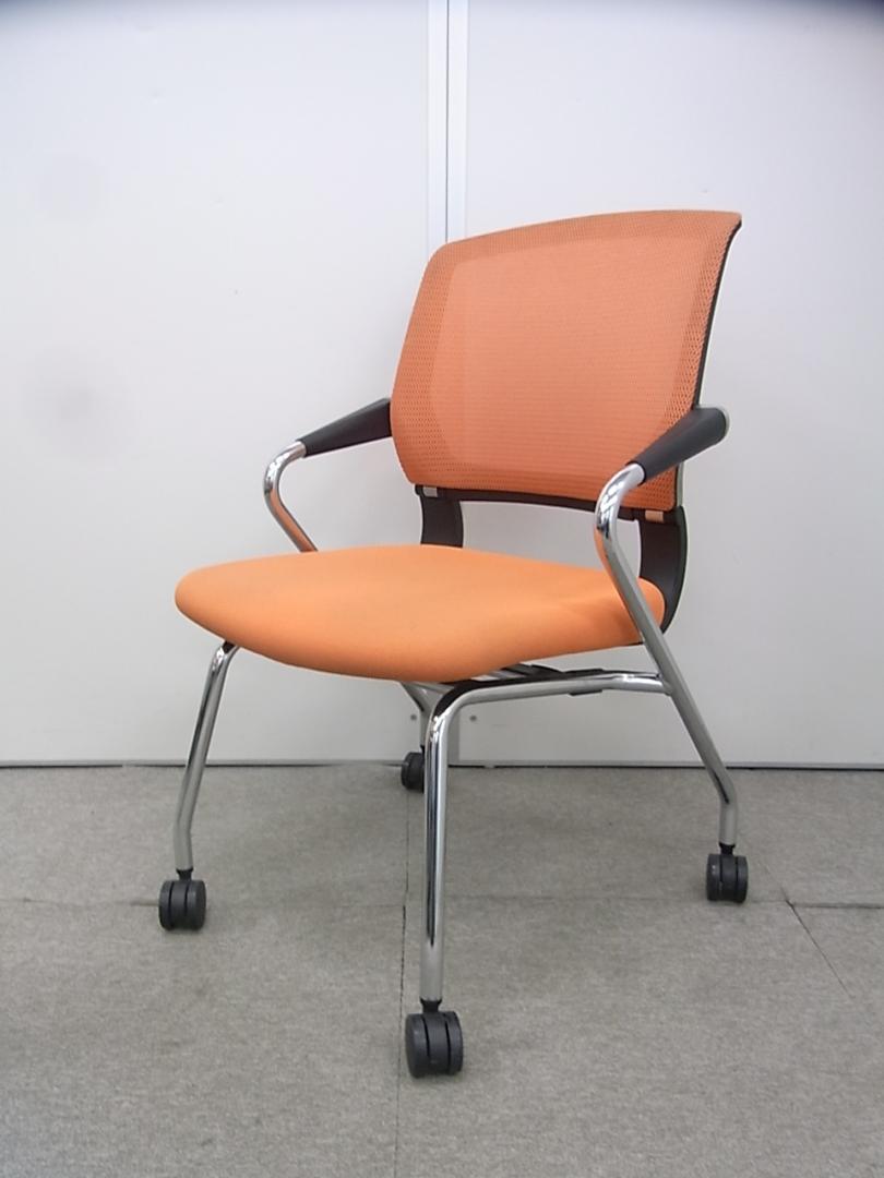 【状態良好】背面メッシュの上級ミーティングチェア■サテリテ マンダリンオレンジ■セット販売も行っております【メッシュ】
                        サテリテ
                                    中古
            