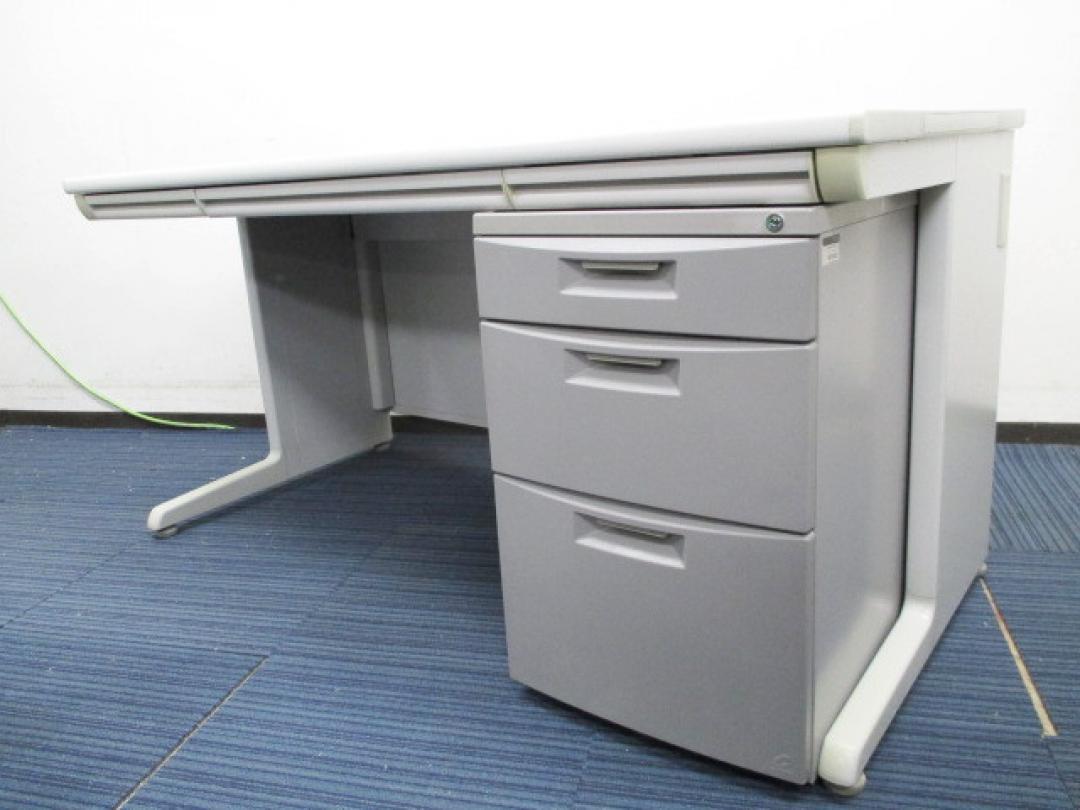 【人気のSDシリーズ】疑似片袖机｜平机(SD)×3段ワゴン｜広々使用の幅1400mmタイプ｜配線も通せる『SDデスクスシテム』です※ワゴンはイトーキ製CZシリーズ
                        SDデスクシステム
                                    中古
            