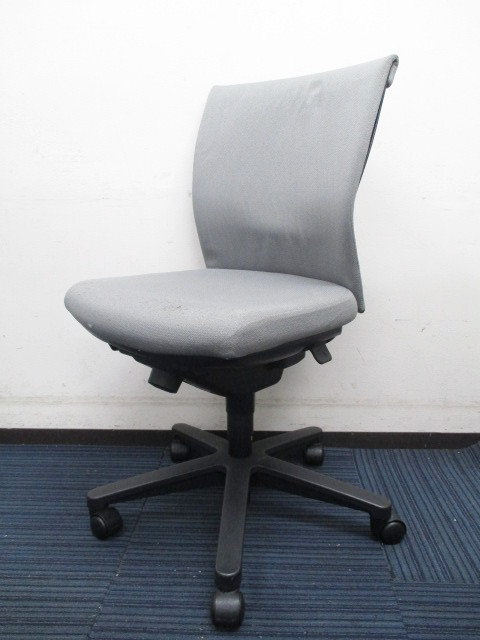 【訳アリ品】【通常価格の80%OFF】トレンザチェア｜擦れ、穴空きで状態×｜ご使用頂く事は出来るおつとめ品です【値下品】
                        トレンザ
                                    中古
            