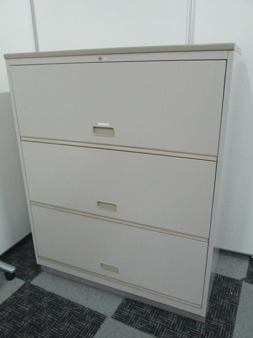 【希少！限定２台】利便性に優れるケン戸書庫が入荷しました。扉付き書庫にもオープン書庫にもなります！
                        シンライン
                                    中古
            