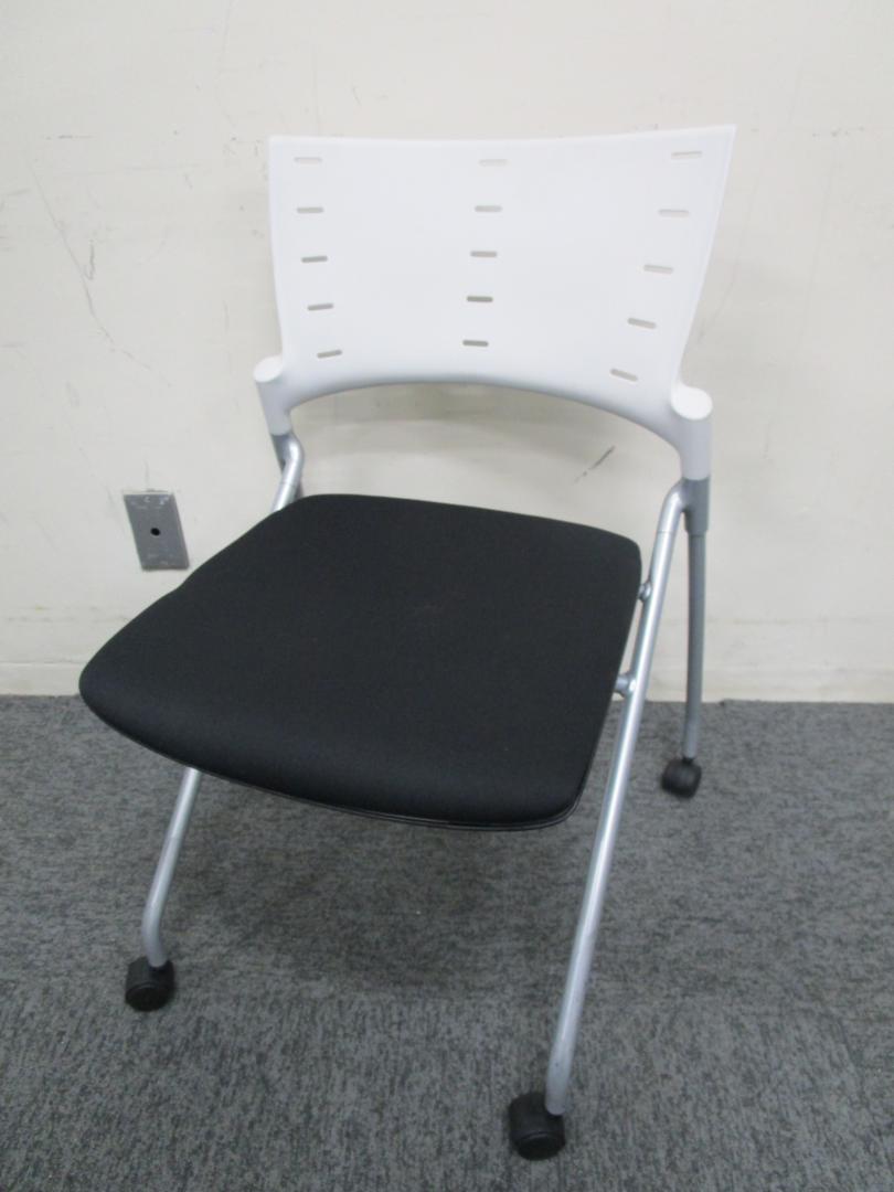 【超大量入荷】イトーキ製　平行収納チェア　会議用で使えます！【状態良好】【ロット】
                        マノス
                                    中古
            