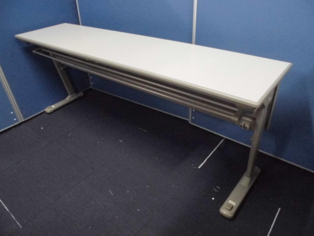 【ラス1価格】オカムラ製サイドスタックテーブル/フォールディングテーブル｜ニューグレー【幕板付】
                        
                                    中古
            