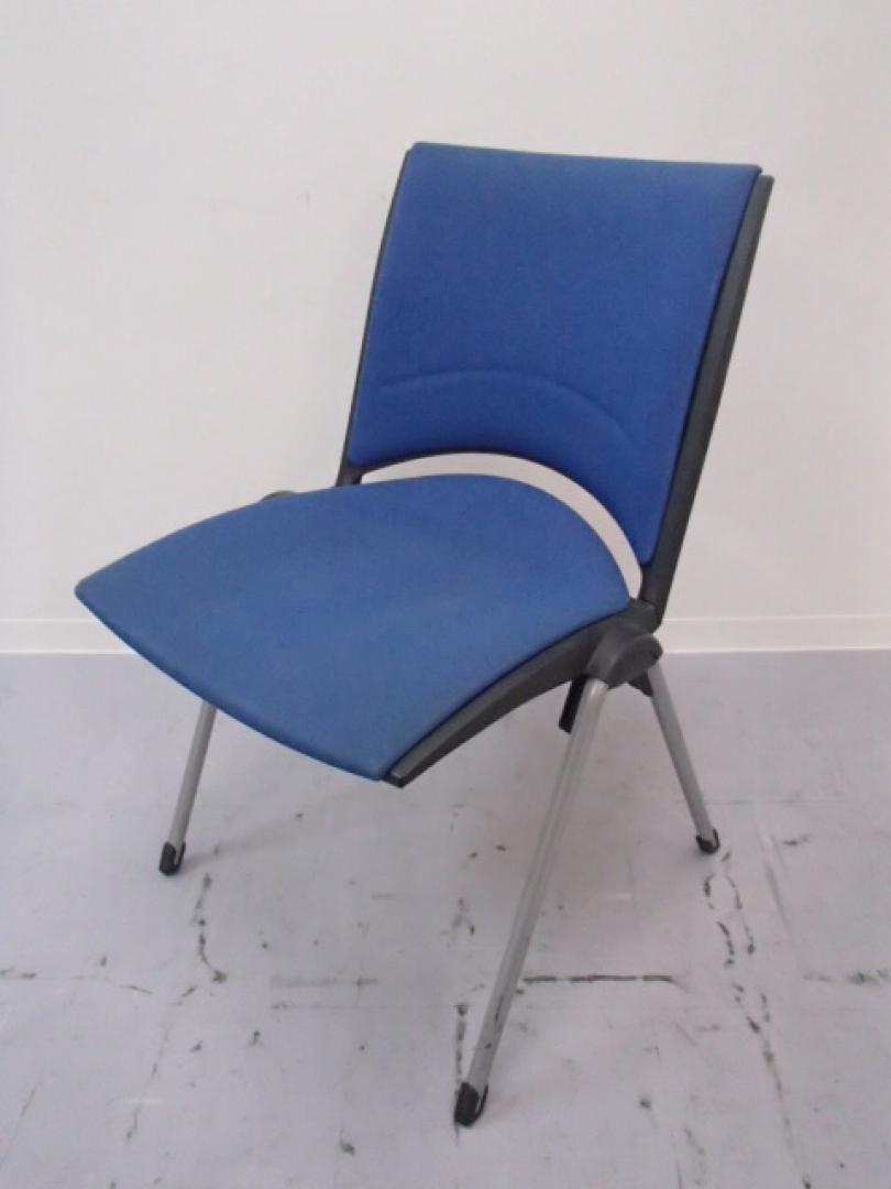 【ミーティングチェア】｜やわらかな座り心地で長時間の着座も快適に！【おつとめ品】
                        ー
                                    中古
            