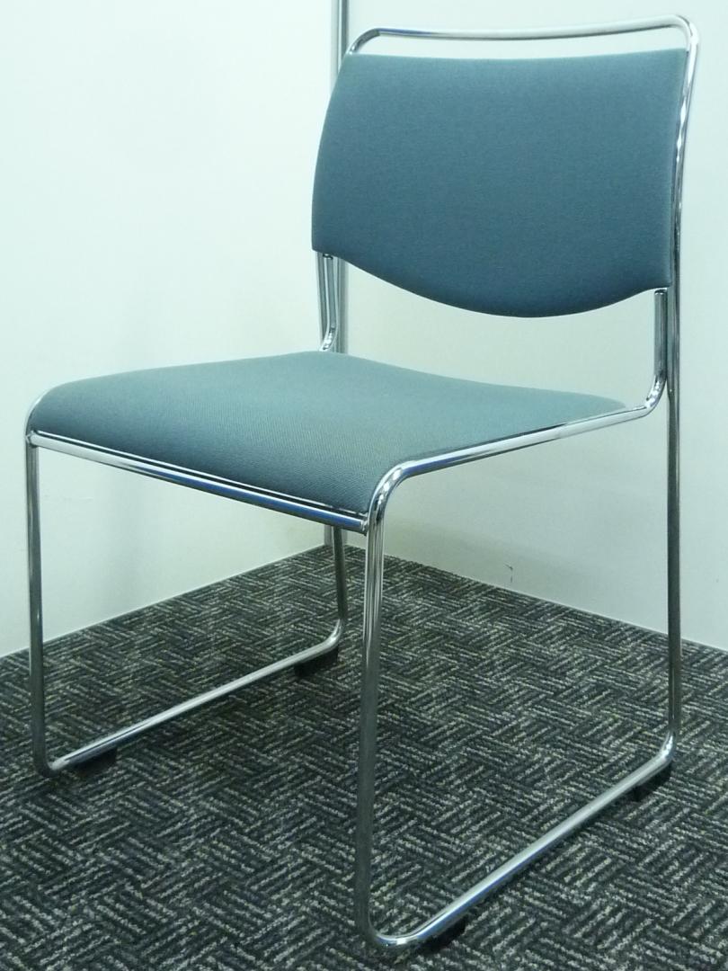 【THE・会議室！】会議・講義と言えばこれ！■色も落ち着いてて無難■省スペース
                        
                                    中古
            