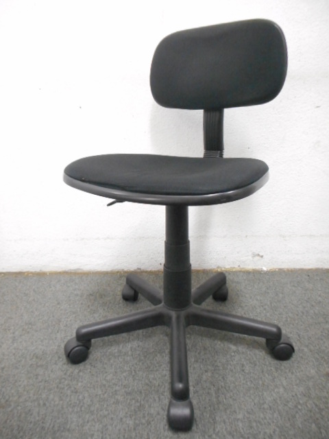 中古】 C605-BK 肘無ローバックチェア 135039 - 中古オフィス家具なら 
